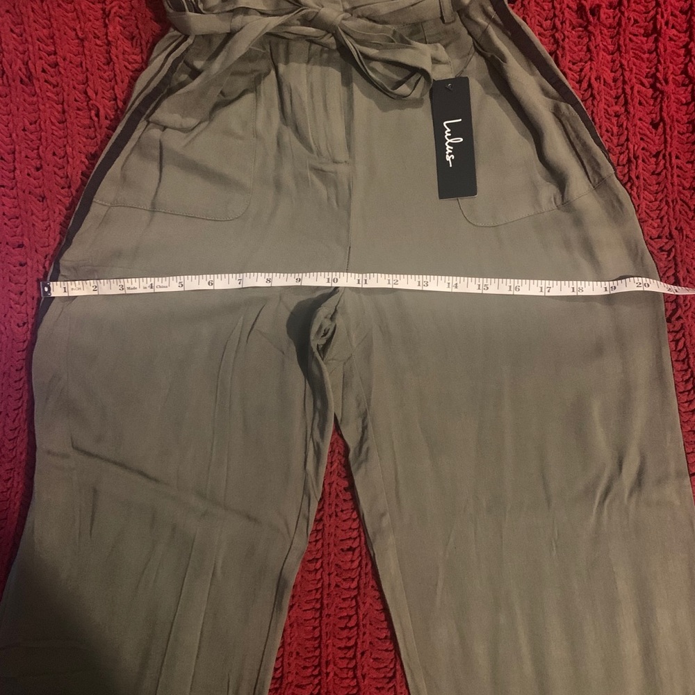 Wide leg pants